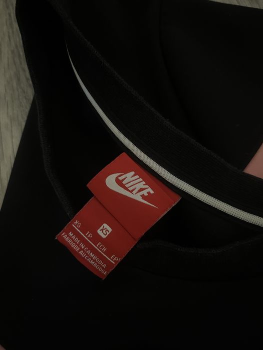 Тениска Nike, Alexander Wang, Zara, Bershka,  Mango