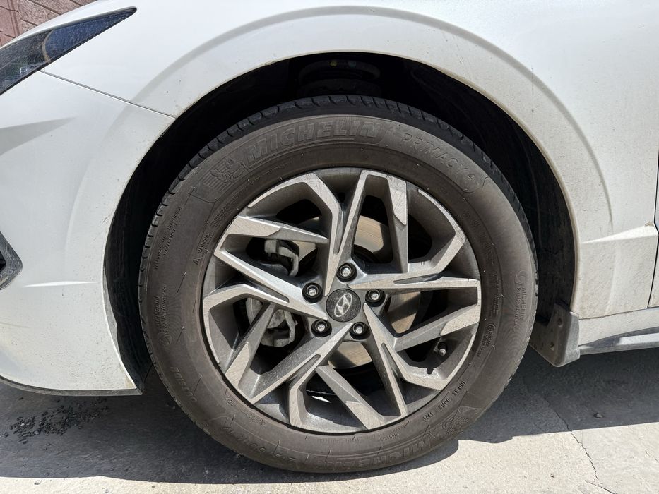 Michelin 215/55/17