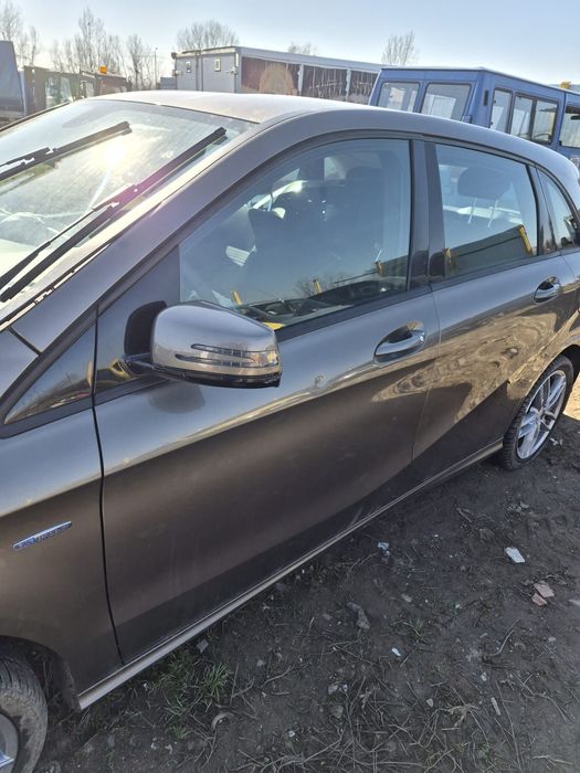 Oglinda dreapta stânga completa Mercedes B-Class W246 2014 hatchback 1