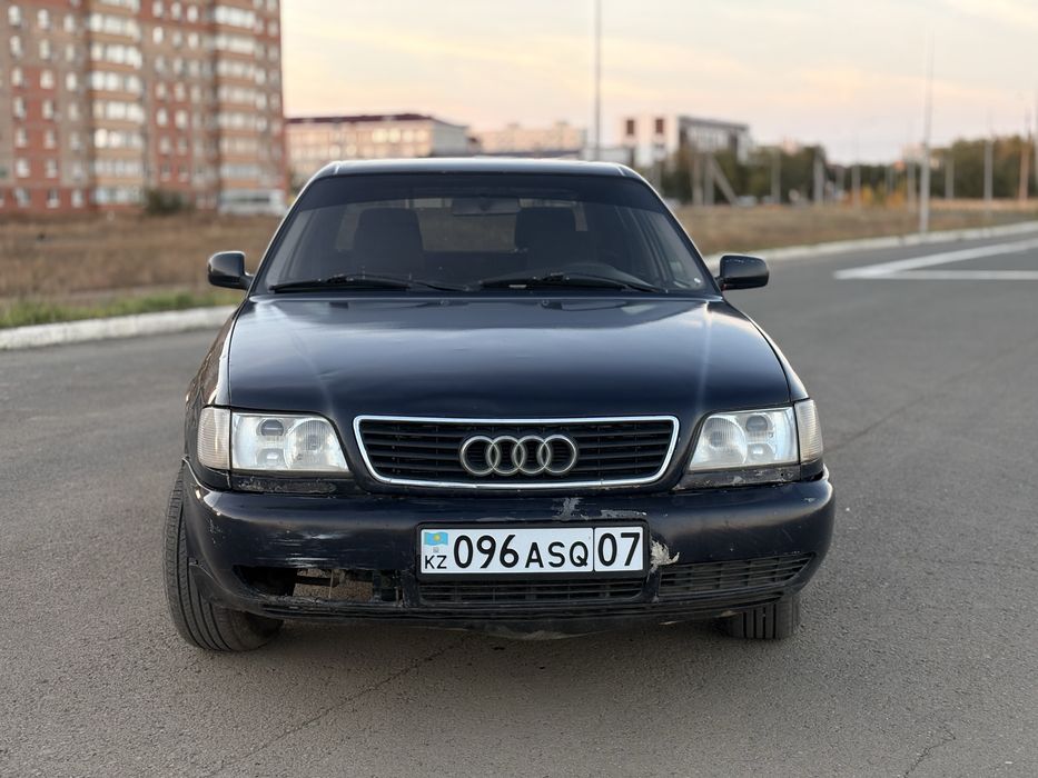 Ауди А6 С4 2л инжектор