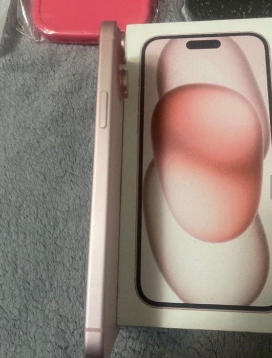 iPhone 15 plus /pink