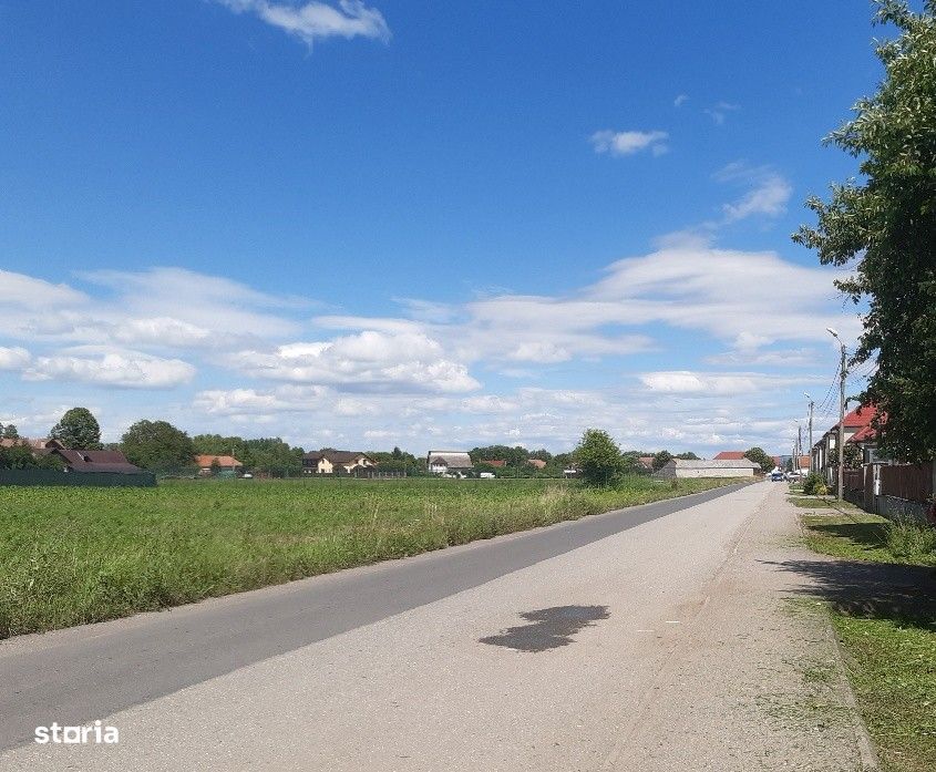 Teren intravilan construibil utilitati asfalt central Lunca Calnicului