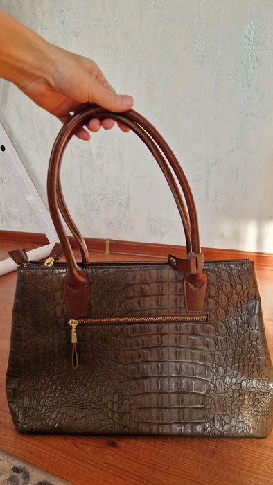 СУМКА новая отдам со скидкой