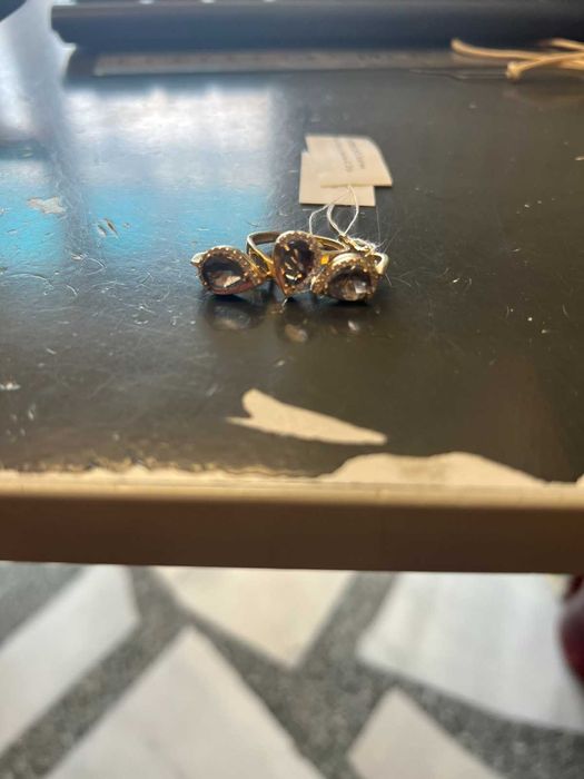 Златен Комплект Обеци 3,27гр и Пръстен 2,2гр  14к размер 15-55