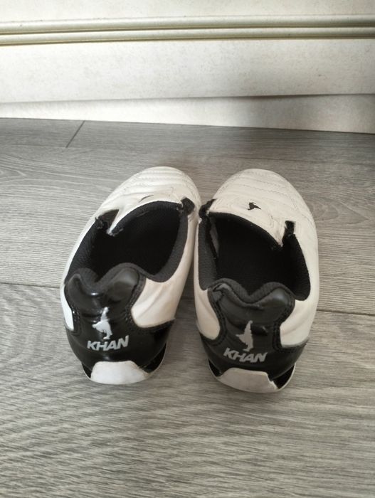 Продам соги ( обувь для таэквондо) 31 размер