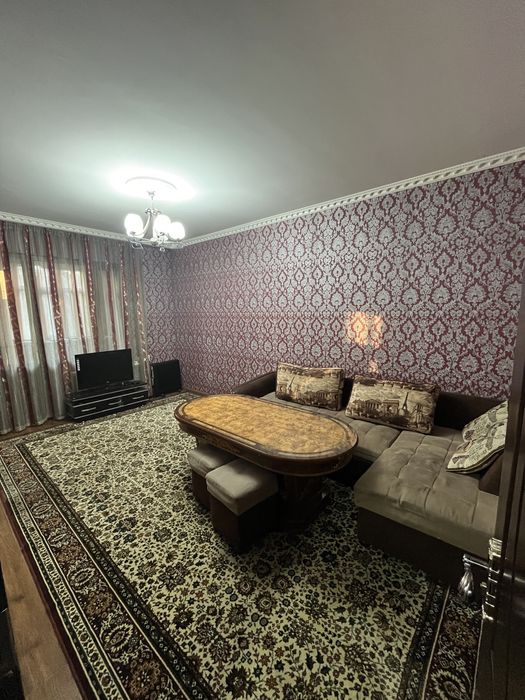 Chilonzor metro yaqinda sherikchlka kvartera bor bollarga