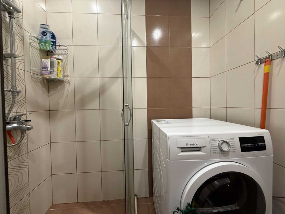 Напълно обзаведен 2стаен апартамент в квартал Бриз до Паркмарт