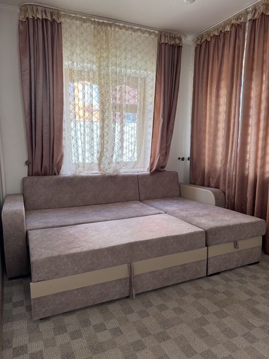 Диван + кресло в продаже.