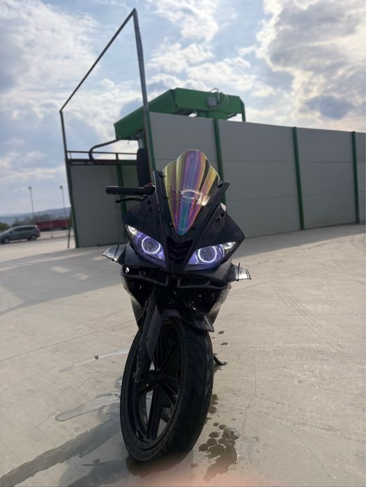 Yamaha yzf r125