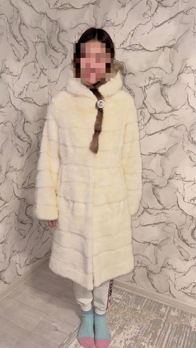 Продам норковую шубу