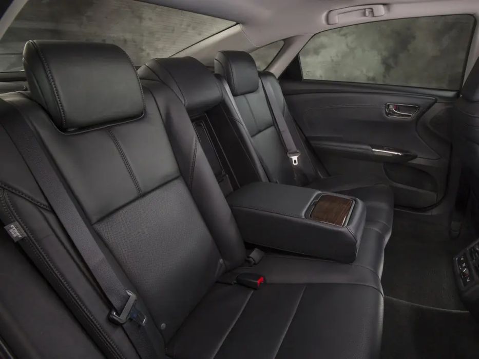 Tayota avalon 2013 limited