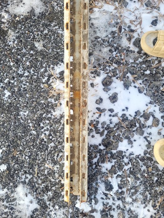 Стойки для ограждения