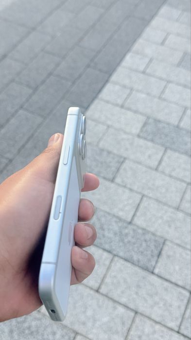 iPhone 17 pro на гарантии 100акб 8/256гб