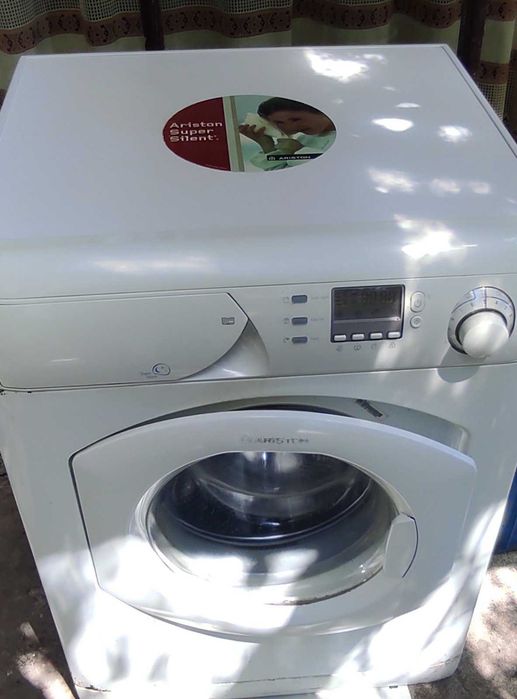 Пералня  Ariston