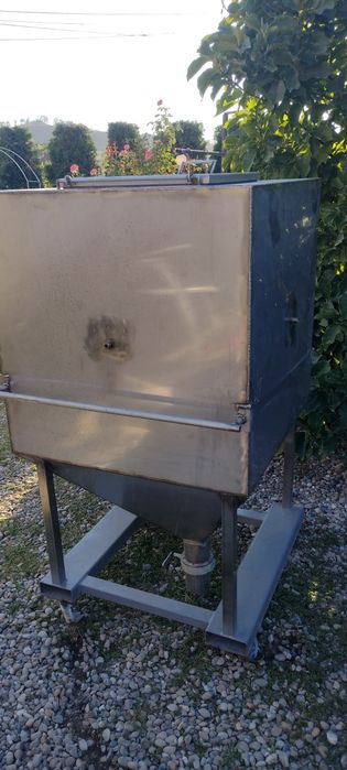 Buncăr peleți, cereale, făină din inox