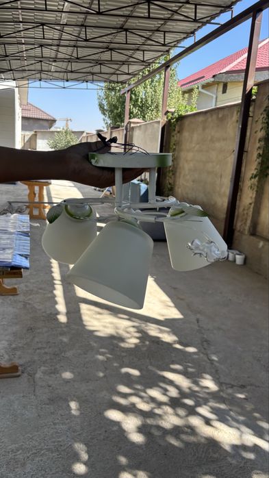 Люстра жарық шамдар