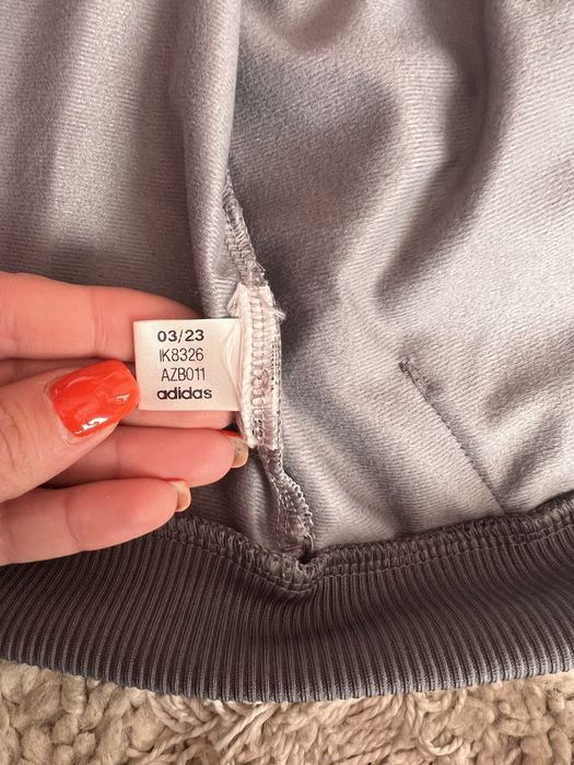 Детски анцунг ADIDAS 86/92 см-20 €