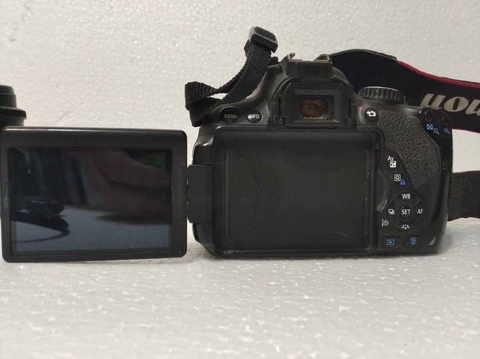 Canon 650 D. 18-55. + Сумка .