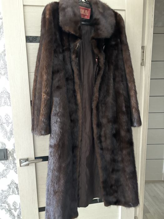 Продам норковую шубу