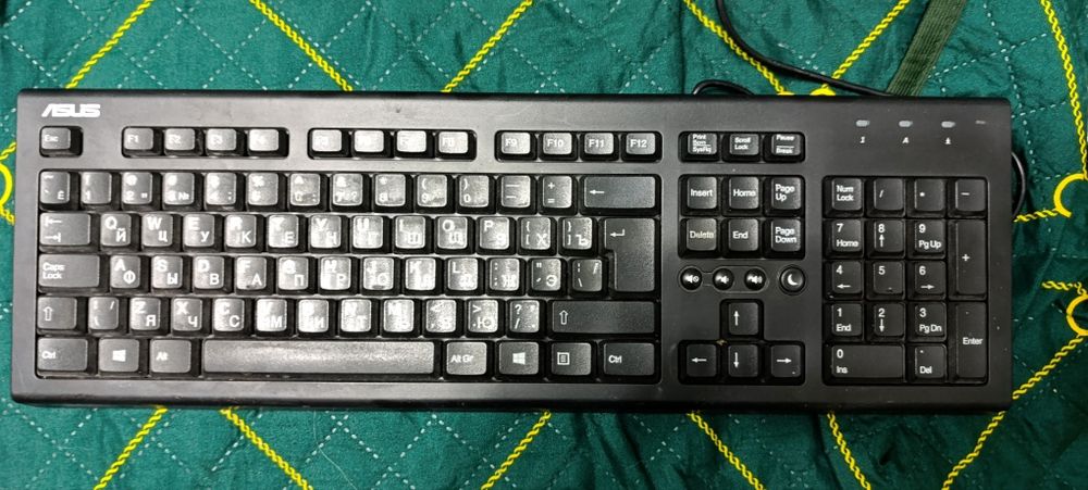 Продаются Клавиатуры