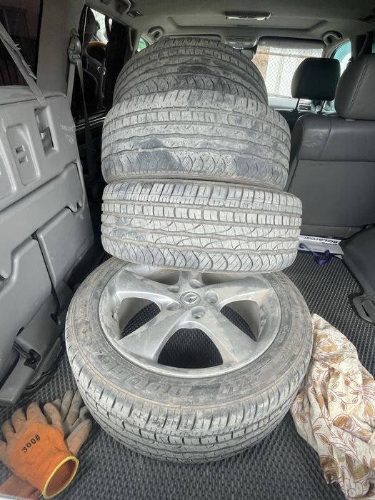 Комплект шин с дисками