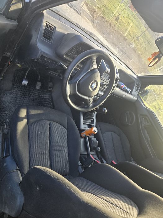 Vând suzuki vitara 1.6 8v