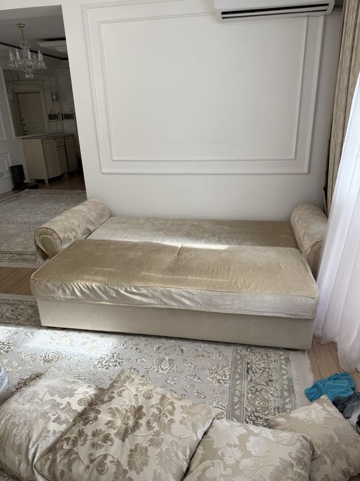 Продам два дивана ,в отличном состояний