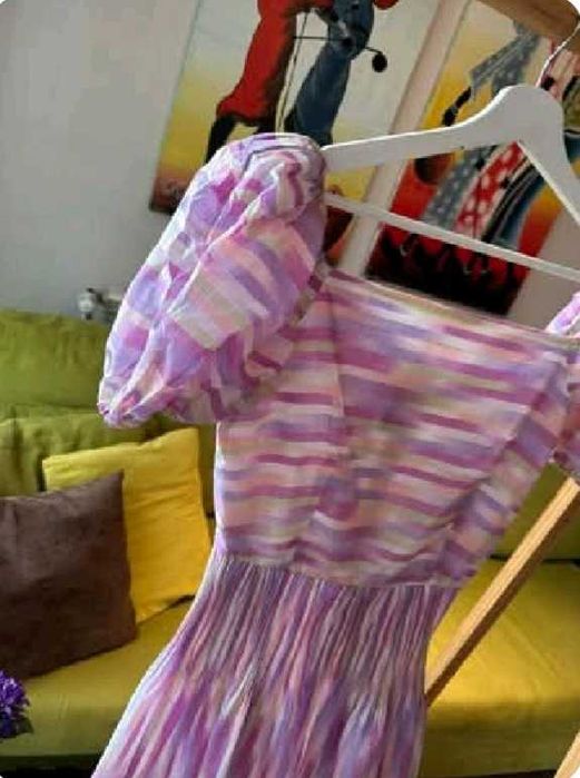 Уникално красива рокля