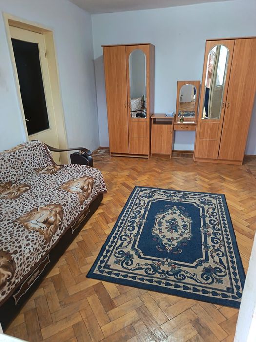 Apartament de închiriat