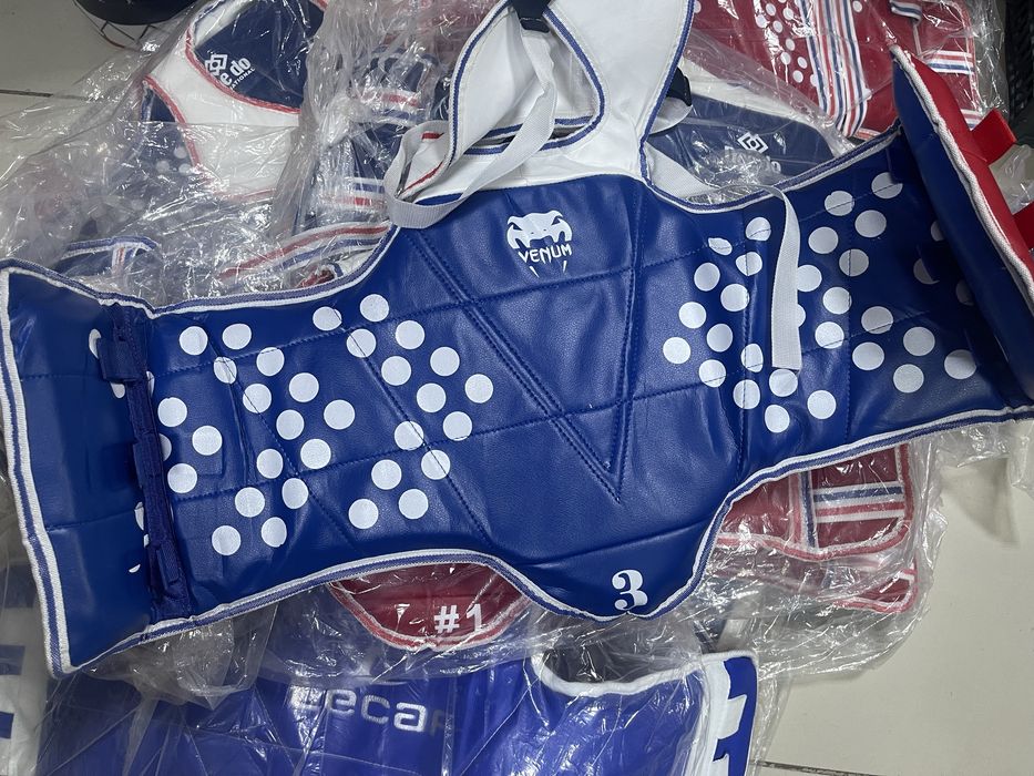 Протектор тхэквандо, тейквандо, . Защита тайквандо