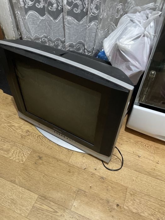 Срочно    продам      телевизор