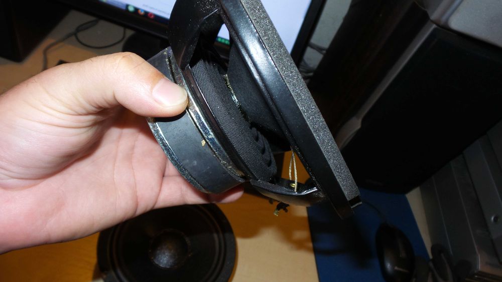 Difuzoare Philips 60W RMS / 8 ohm / 16.5 cm / AD16120W8