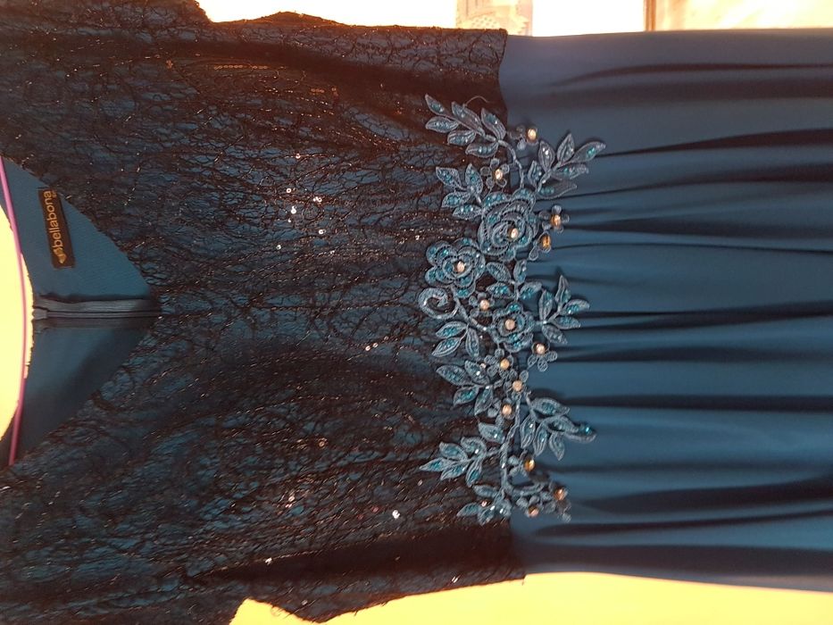 Rochie de seară superbă