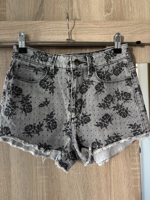 Guess къси дънки / панталонки