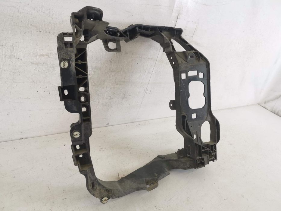 Поршъ Макан / Porsche Macan 1 Оригинален очила за теглене ляво в добро