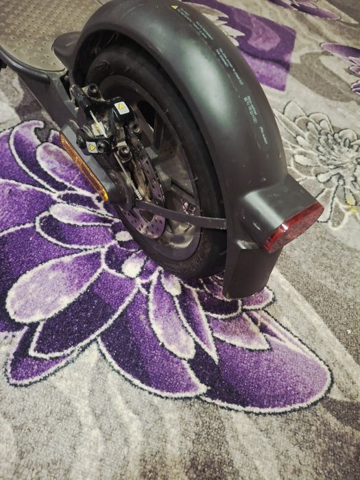 Продам электросамокат