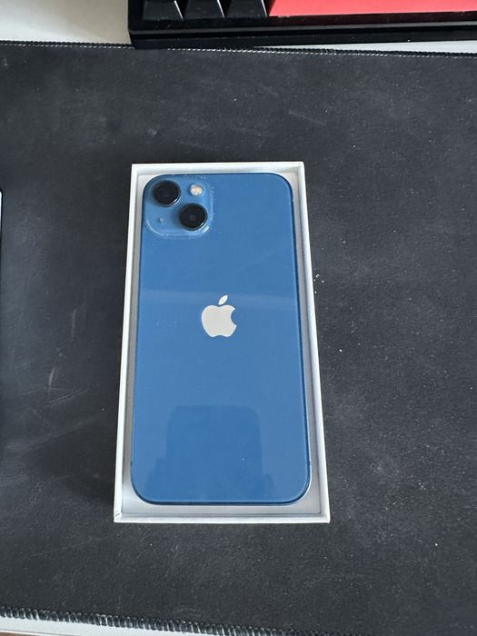 Продам iphone 13 128gb