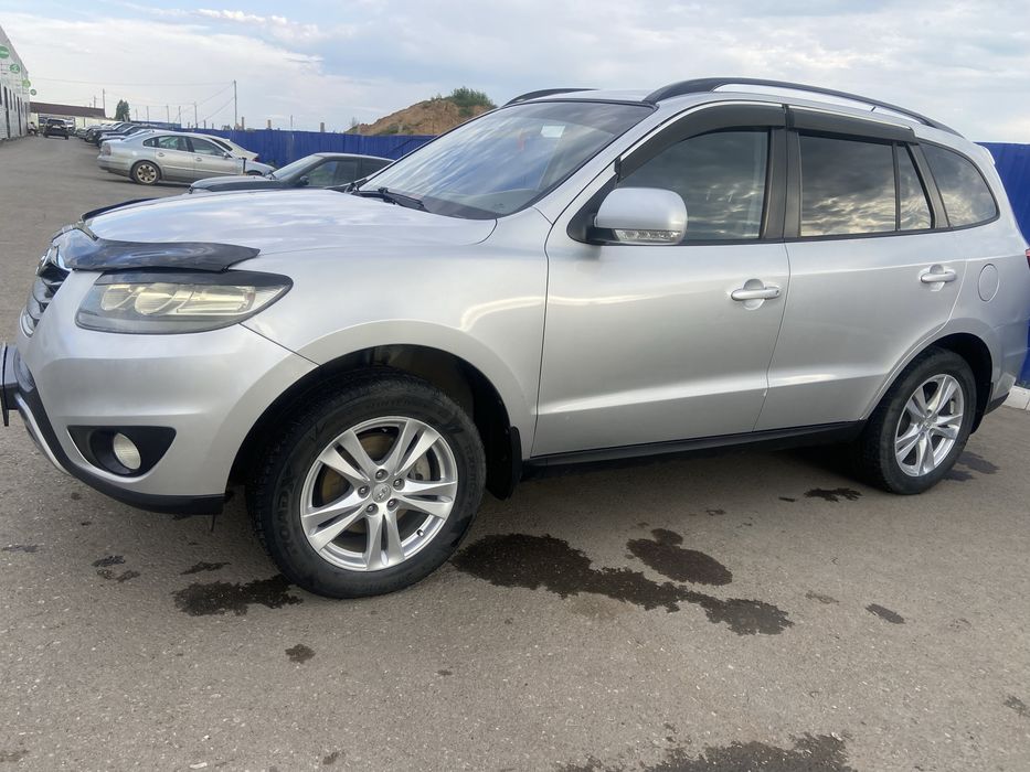Срочно продам Хундай Санта Фе отл