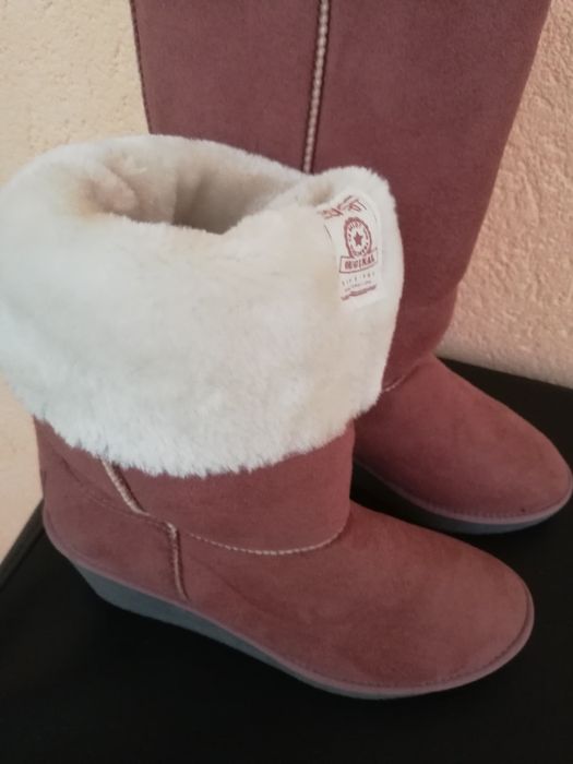 Cizme Esprit cu blana nr 40