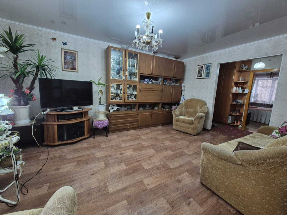 Продам 3 комнатную квартиру