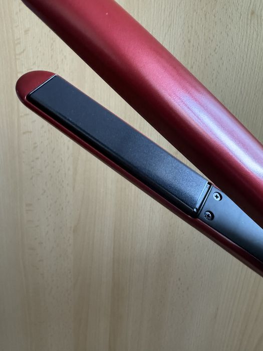 Placă de îndreptat părul Remington