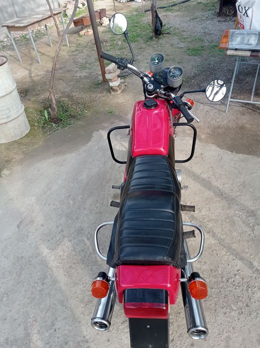 Ява мотоцикли сотилади, апкатквда бемалол келиб куришингиз мумкун.