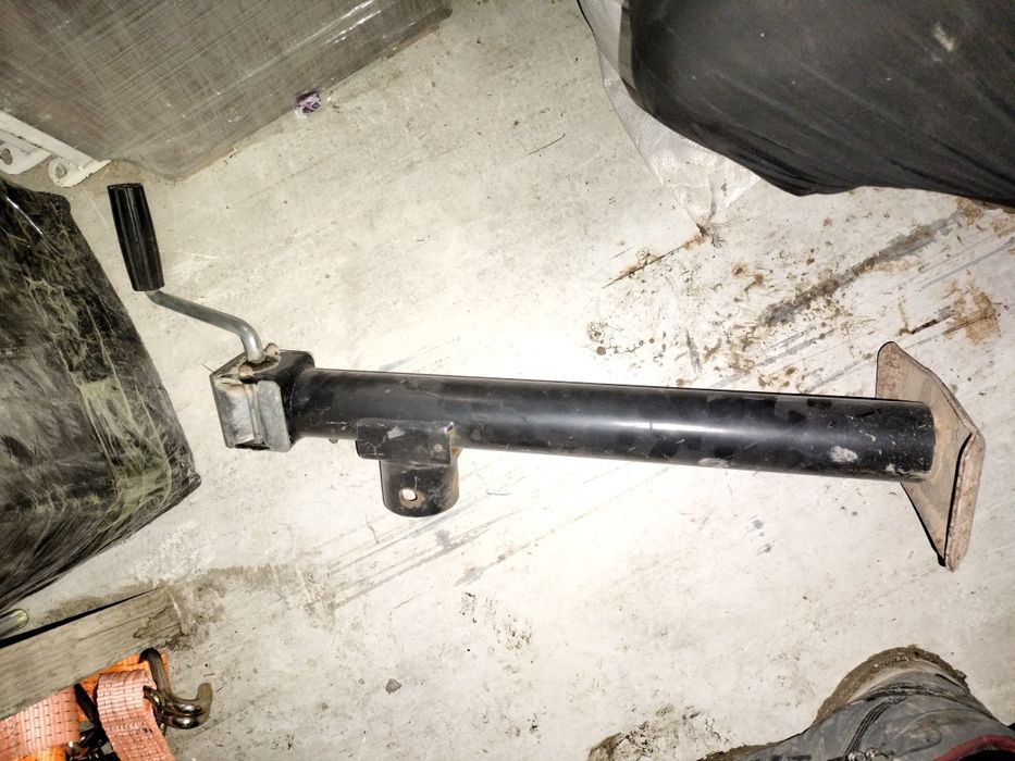 Продам реечный домкрат