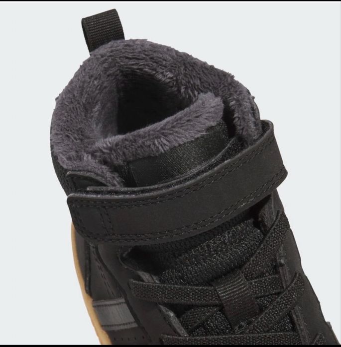 Ботинки Adidas JQ0146