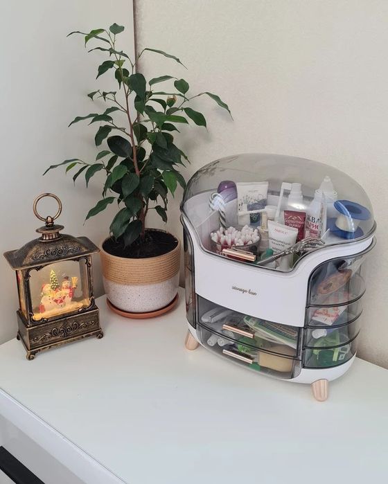 Органайзер для косметики и украшения