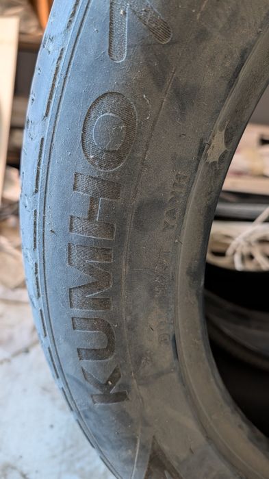 Шины 235/55 R19 2шт