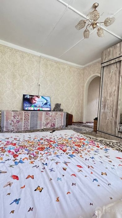 Продаётся 2-х комнатная квартира в Янгихаётском районе Спутник 9