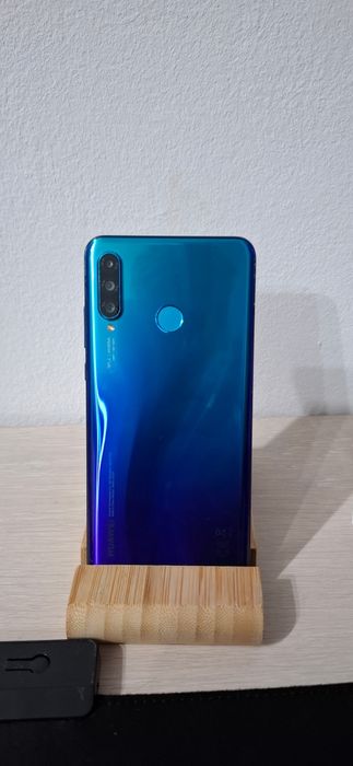 Vând Huawei p30 lite