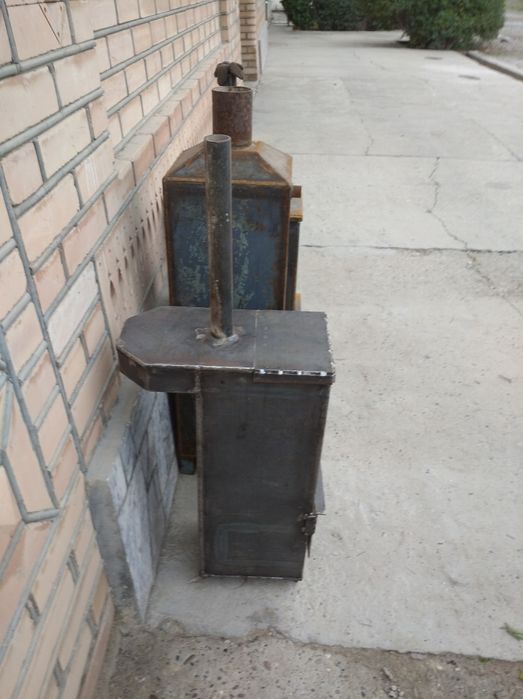 Котёл работает на угле,дрова,электричестве