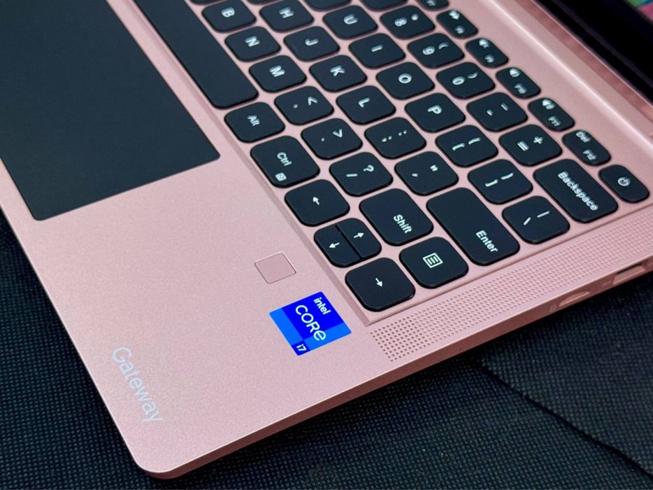 GETWAY RoSe GolD America Sensor EKRAN I7-Processor